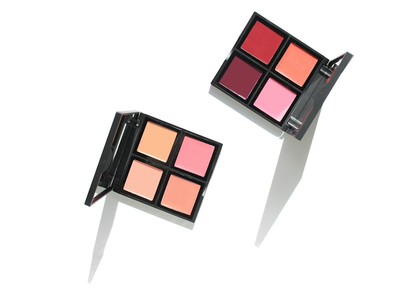 Paletas de blush e de batom em creme